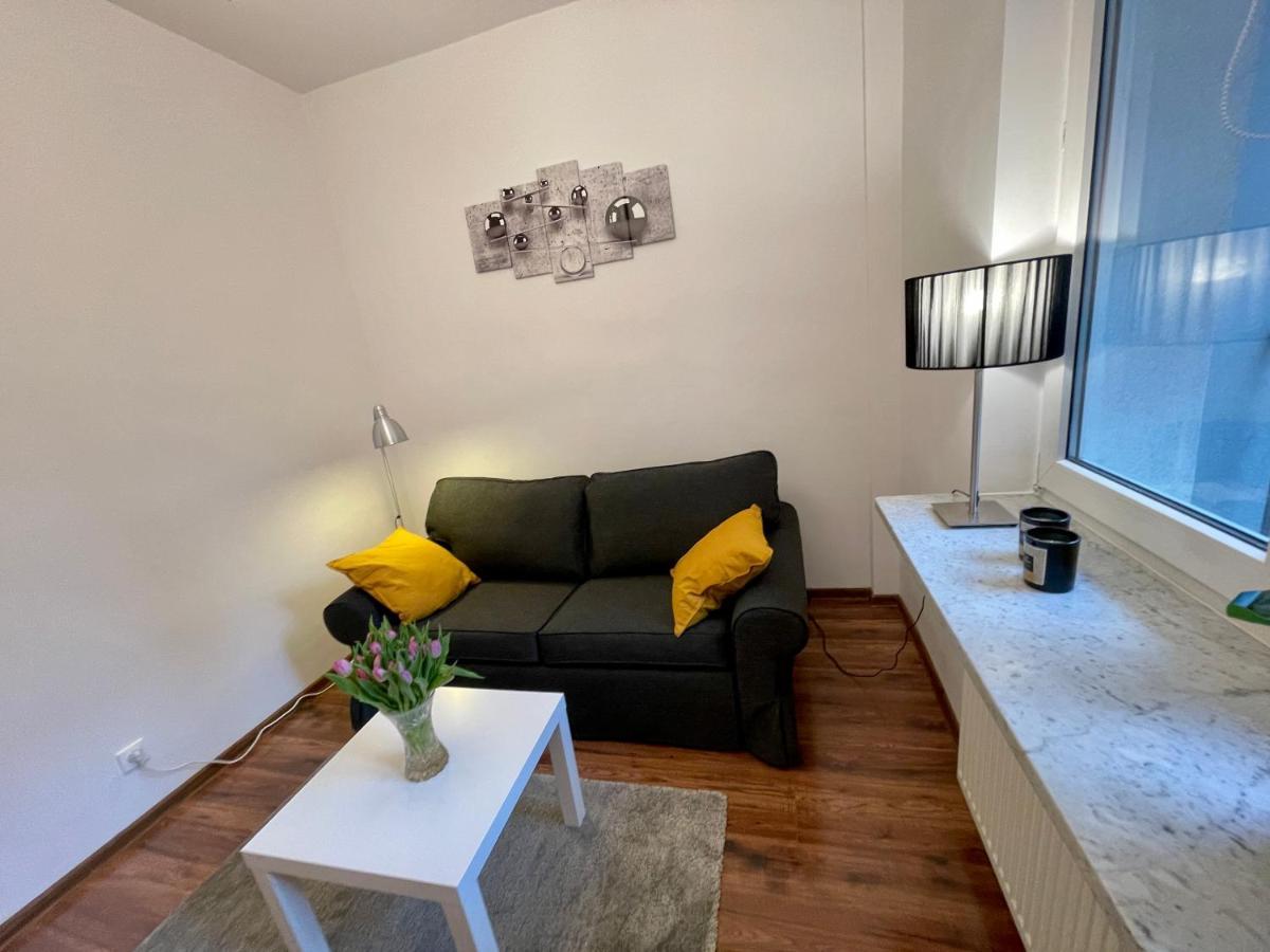 Diamond Metro Wifi 300 Mbs 70'Tv Netflix Hbo Appletv+ Lägenhet Warszawa Exteriör bild