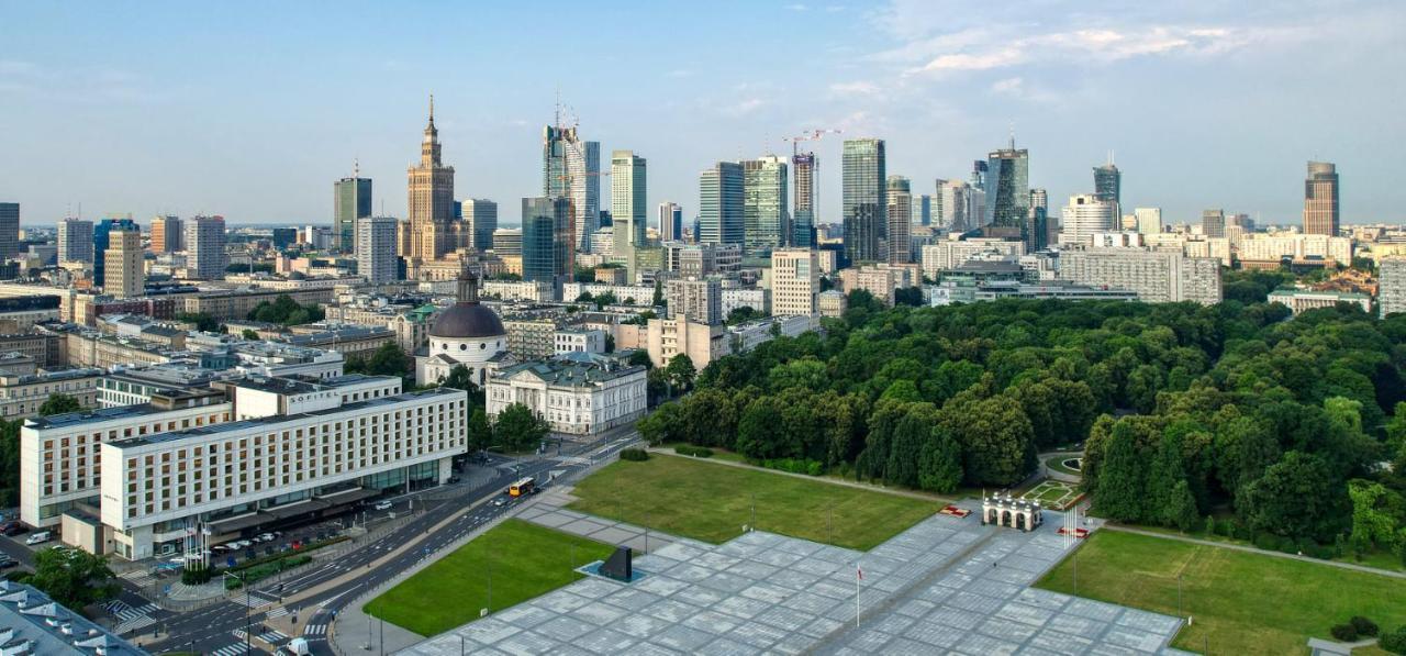 Diamond Metro Wifi 300 Mbs 70'Tv Netflix Hbo Appletv+ Lägenhet Warszawa Exteriör bild